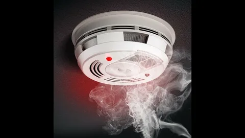 what are the two type of smoke detection technologies?