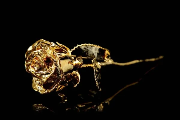 LUXURY 24K GOLDEN ROSE: The Perfect Gift for Your Love